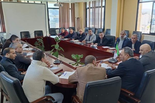 dous-universitaire-2024-311AAB888-B009-AF27-961B-B017BC331F0D.jpg